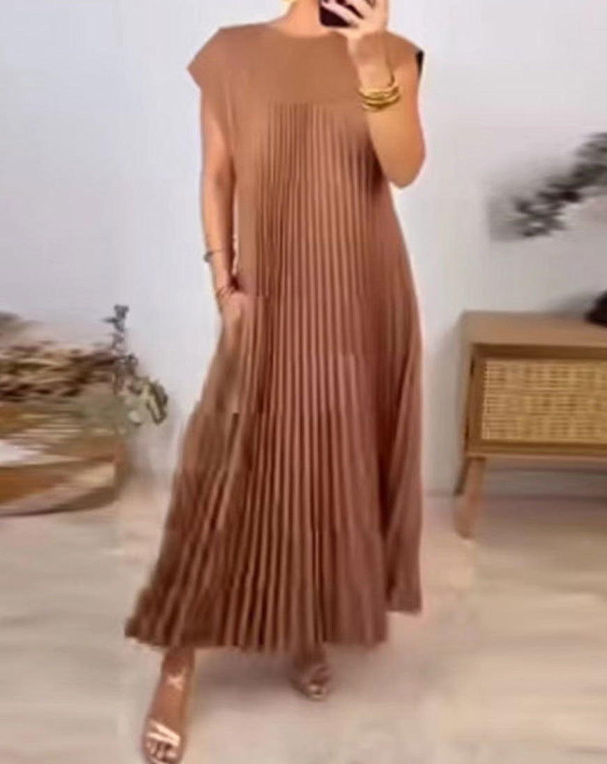 Sleeveless Pleated Midi Dress – Flowy, Lightweight & Effortlessly Elegant