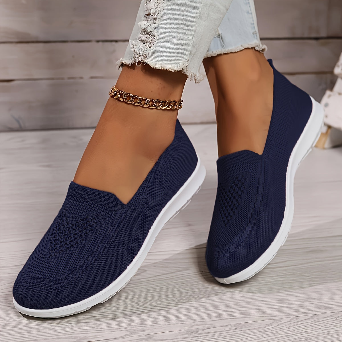 Women's Slip-On Trainers – Breathable Knit, Lightweight Everyday Wear