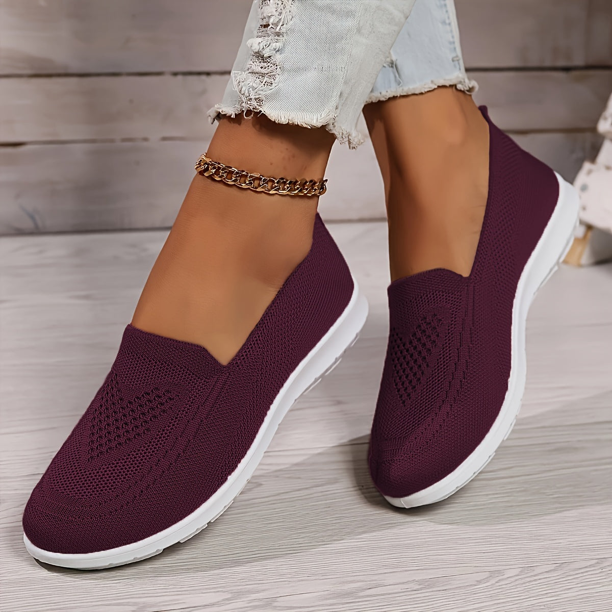 Women's Slip-On Trainers – Breathable Knit, Lightweight Everyday Wear
