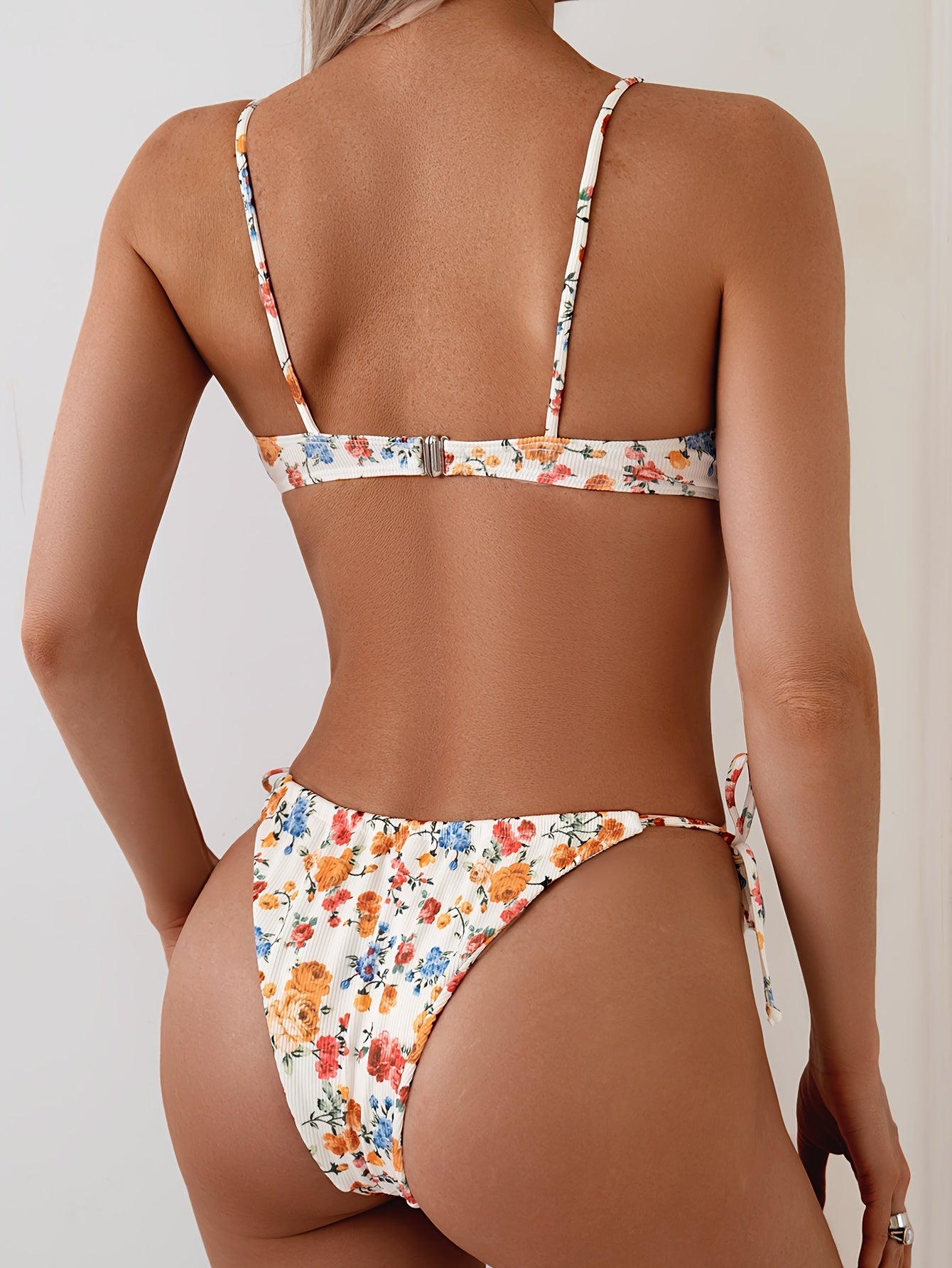 Floral Tie Bikini Set – Adjustable Two-Piece in White & Orange Bloom