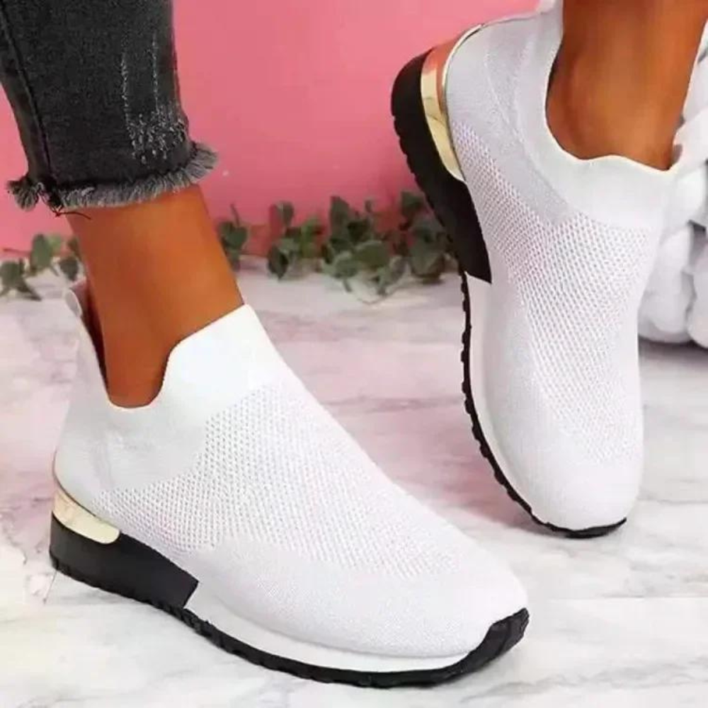 Women's Slip-On Trainers – Knitted, Lightweight Walking Shoes