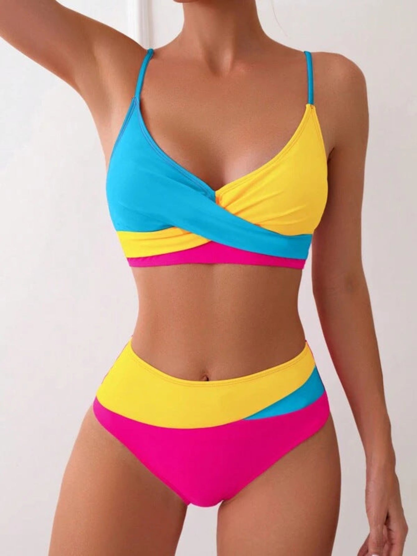 Colourblock Wrap Bikini Set – High-Waist Two-Piece in Bold Hues
