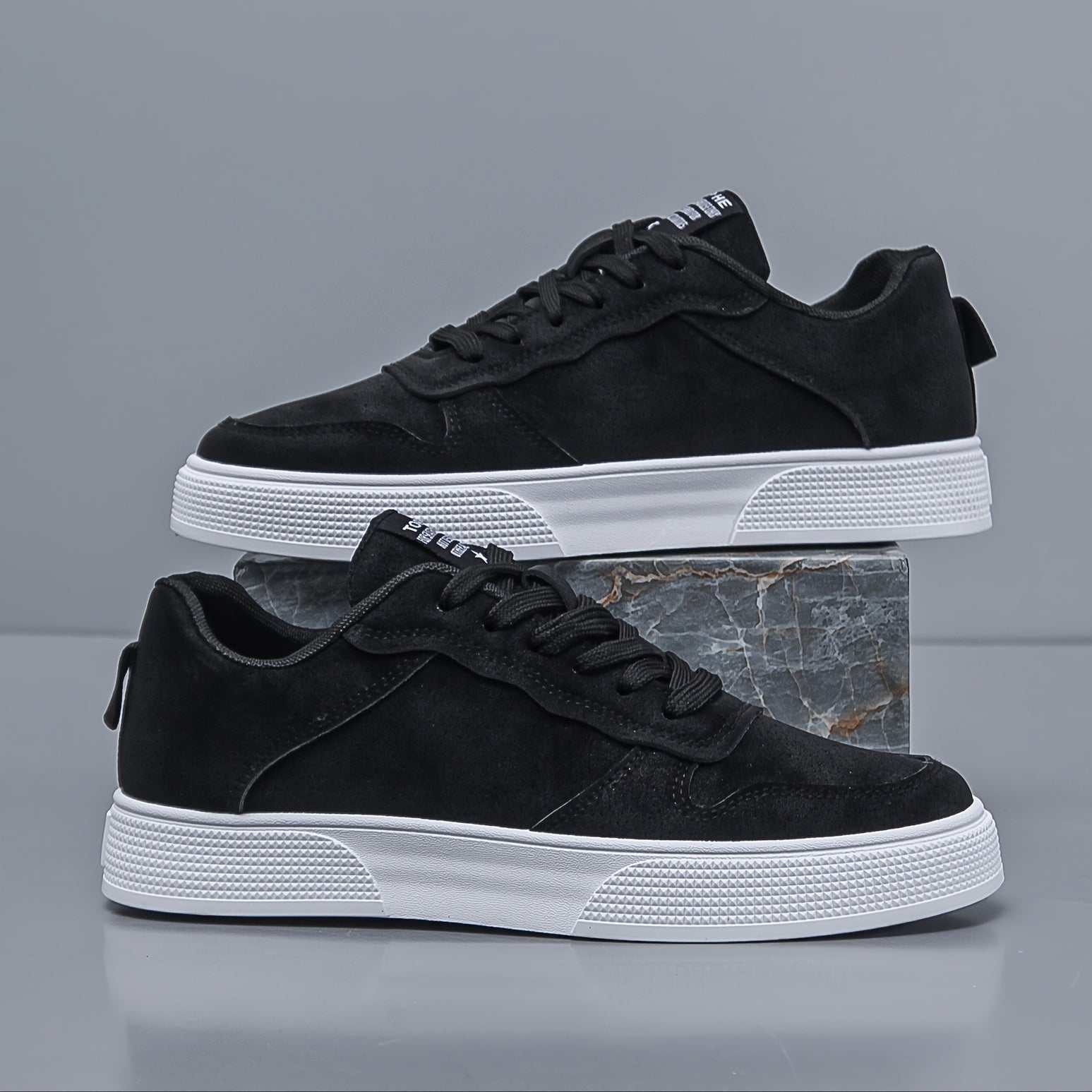 Men’s Trainers – Suede Panel Detail, Cushioned Sole Everyday Footwear