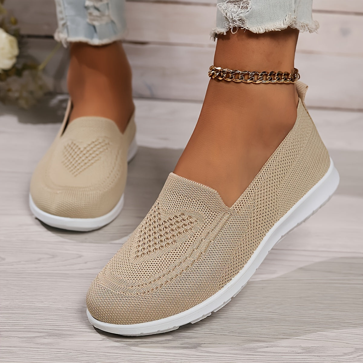 Women's Slip-On Trainers – Breathable Knit, Lightweight Everyday Wear