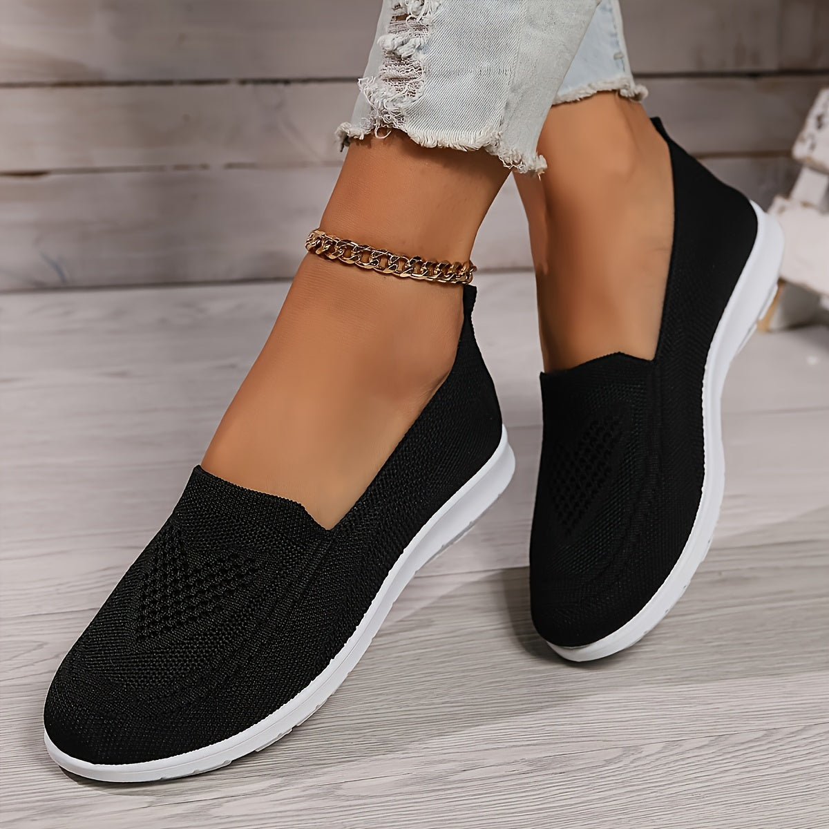 Women's Slip-On Trainers – Breathable Knit, Lightweight Everyday Wear