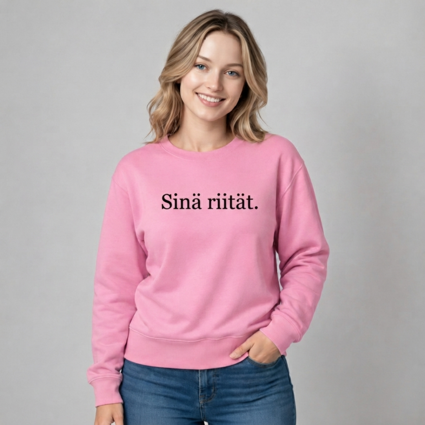 Sinä riität. -collegepaita