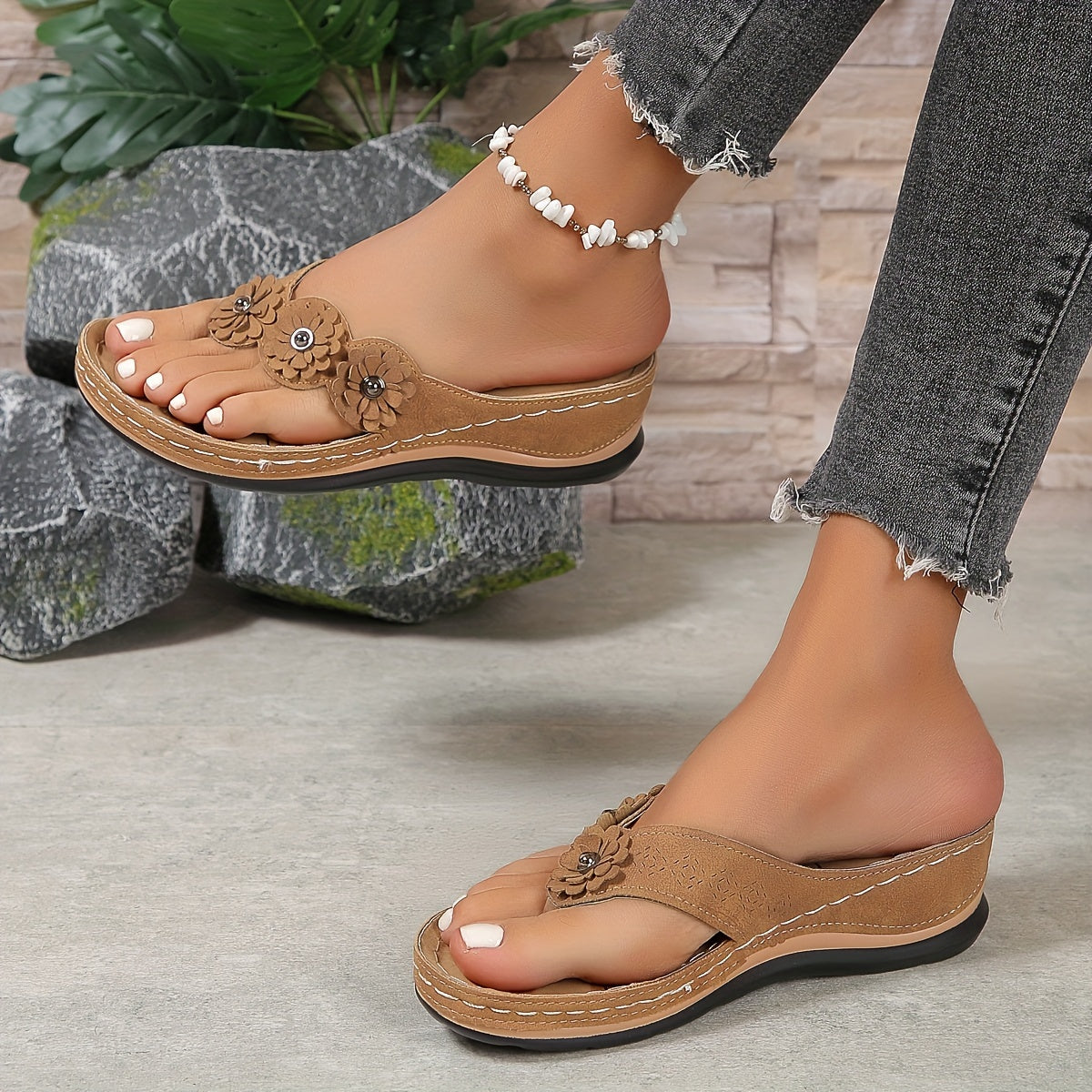 Women's Wedge Sandals – Floral T-Bar, Comfortable Summer Holiday Shoes