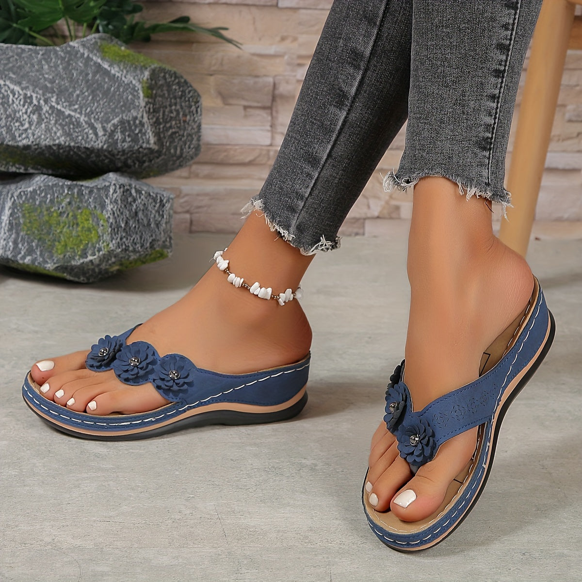 Women's Wedge Sandals – Floral T-Bar, Comfortable Summer Holiday Shoes