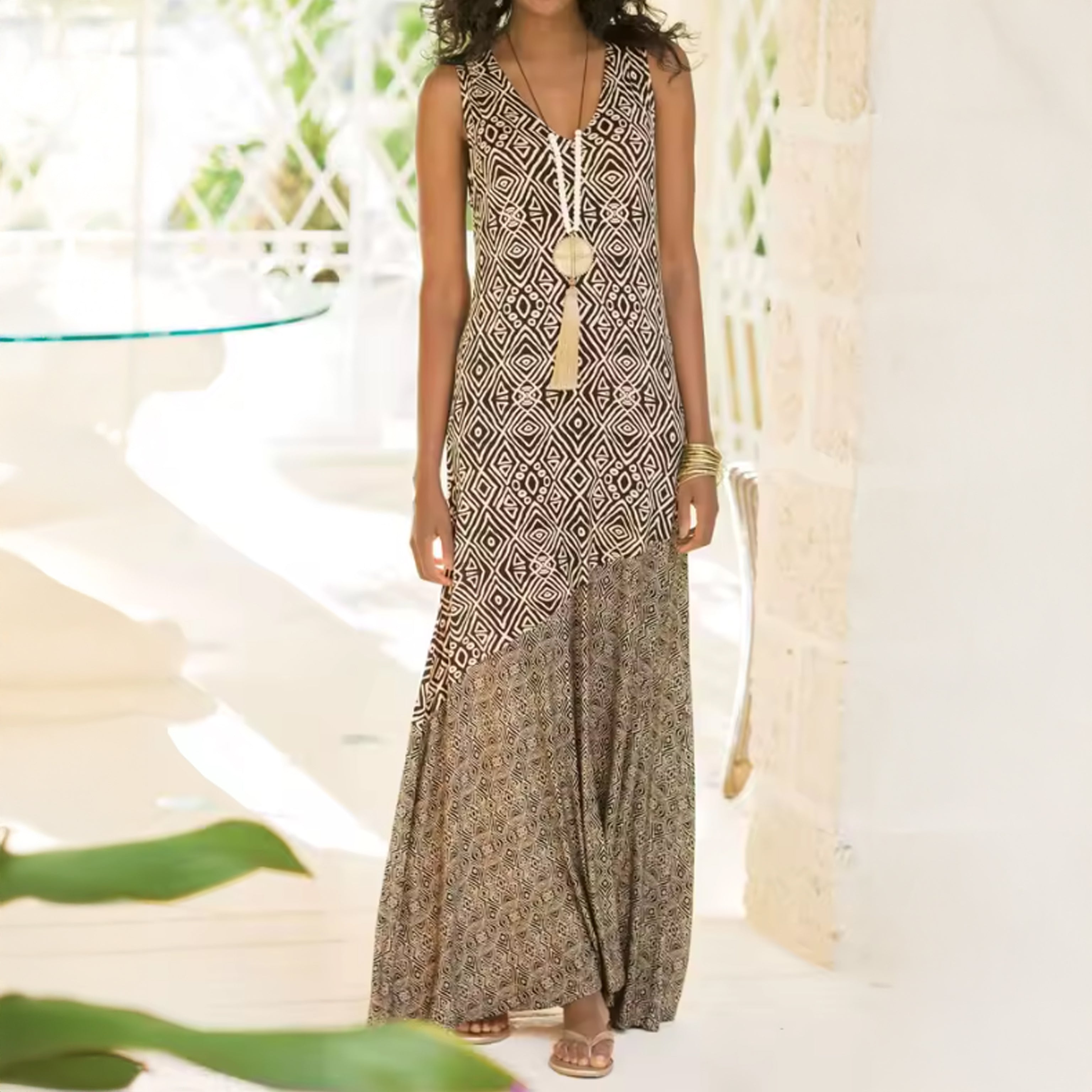 Sleeveless Printed V-Neck Maxi Dress – Boho Summer Style