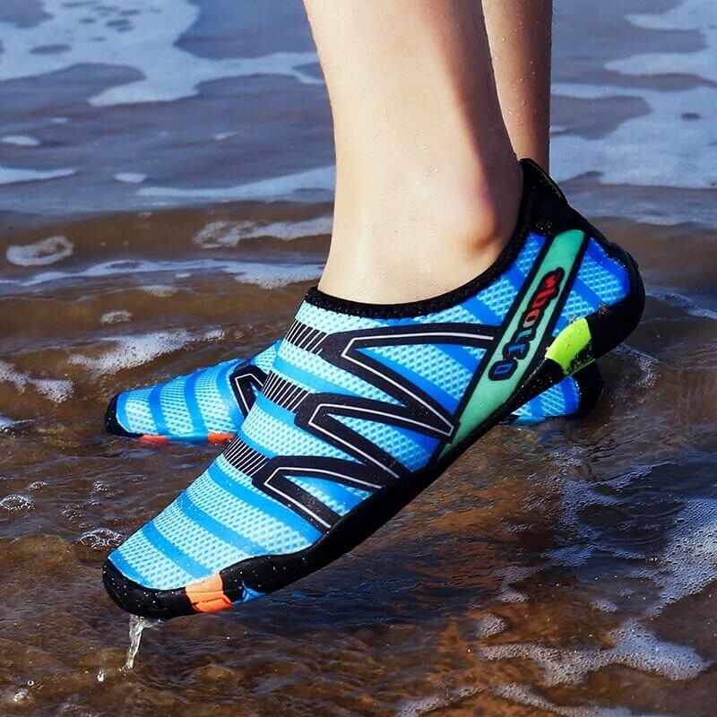 Unisex Adults' Water Shoes – Quick-Dry Mesh, Lightweight Beach & Pool Trainers