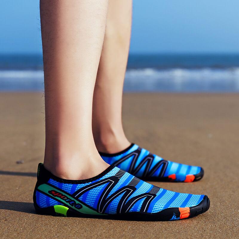 Unisex Adults' Water Shoes – Quick-Dry Mesh, Lightweight Beach & Pool Trainers